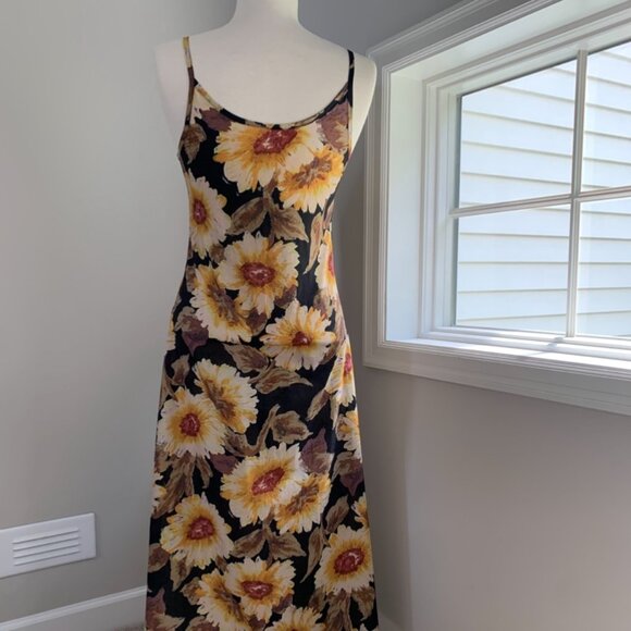 Link Landscape Vintage Sunflower Dress - Picture 3 of 4